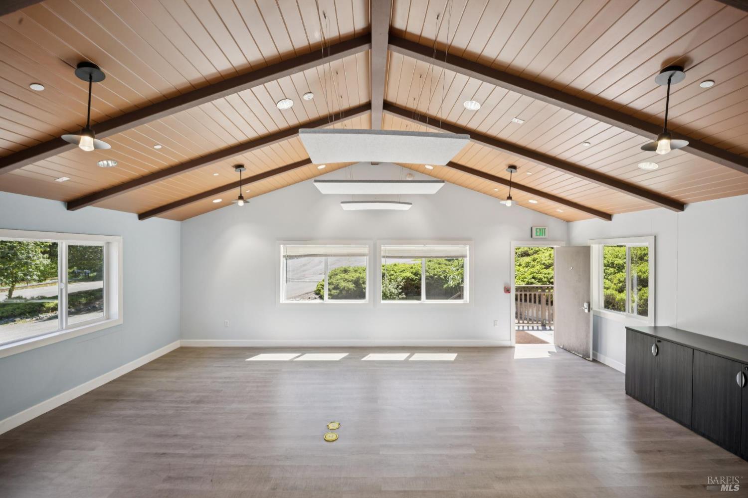 2264 Green Hill Road