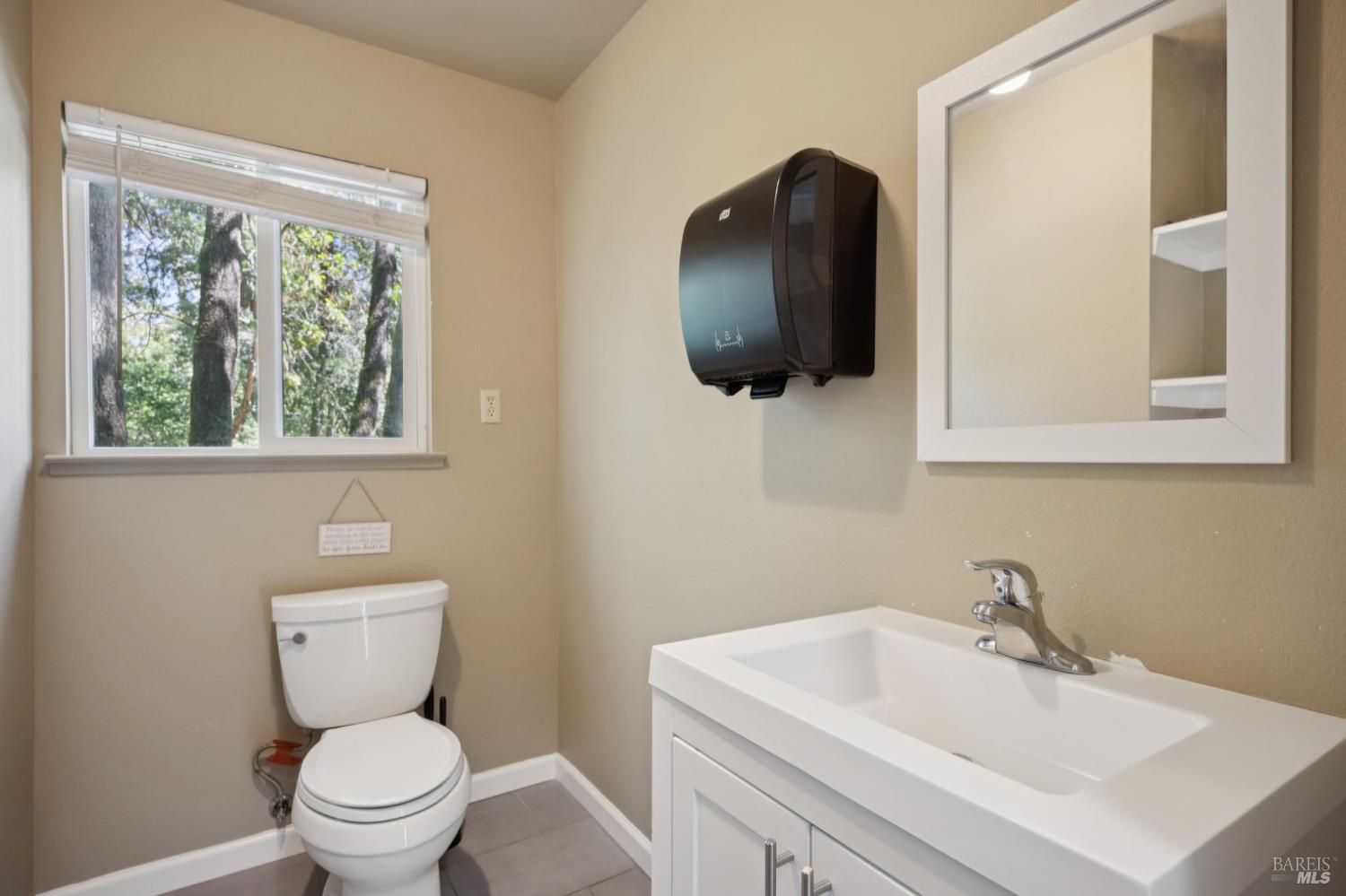 2264 Green Hill Road