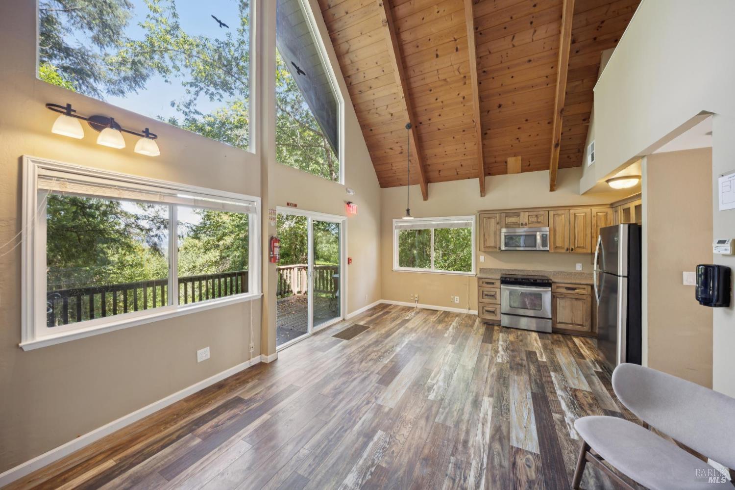 2264 Green Hill Road