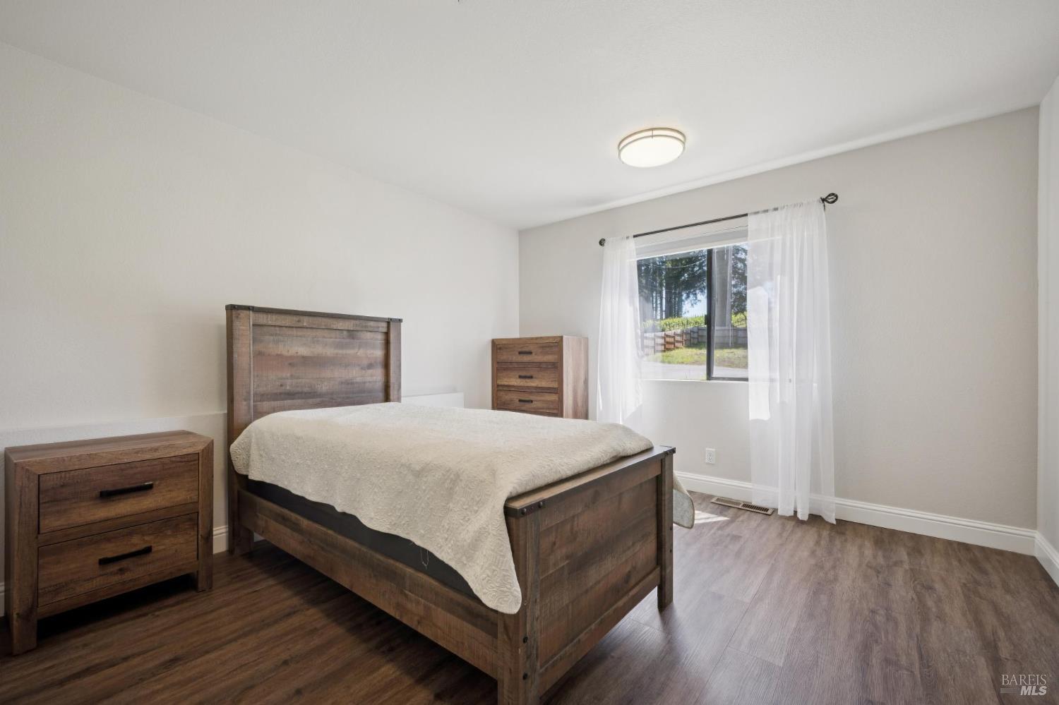 11740 Occidental Road