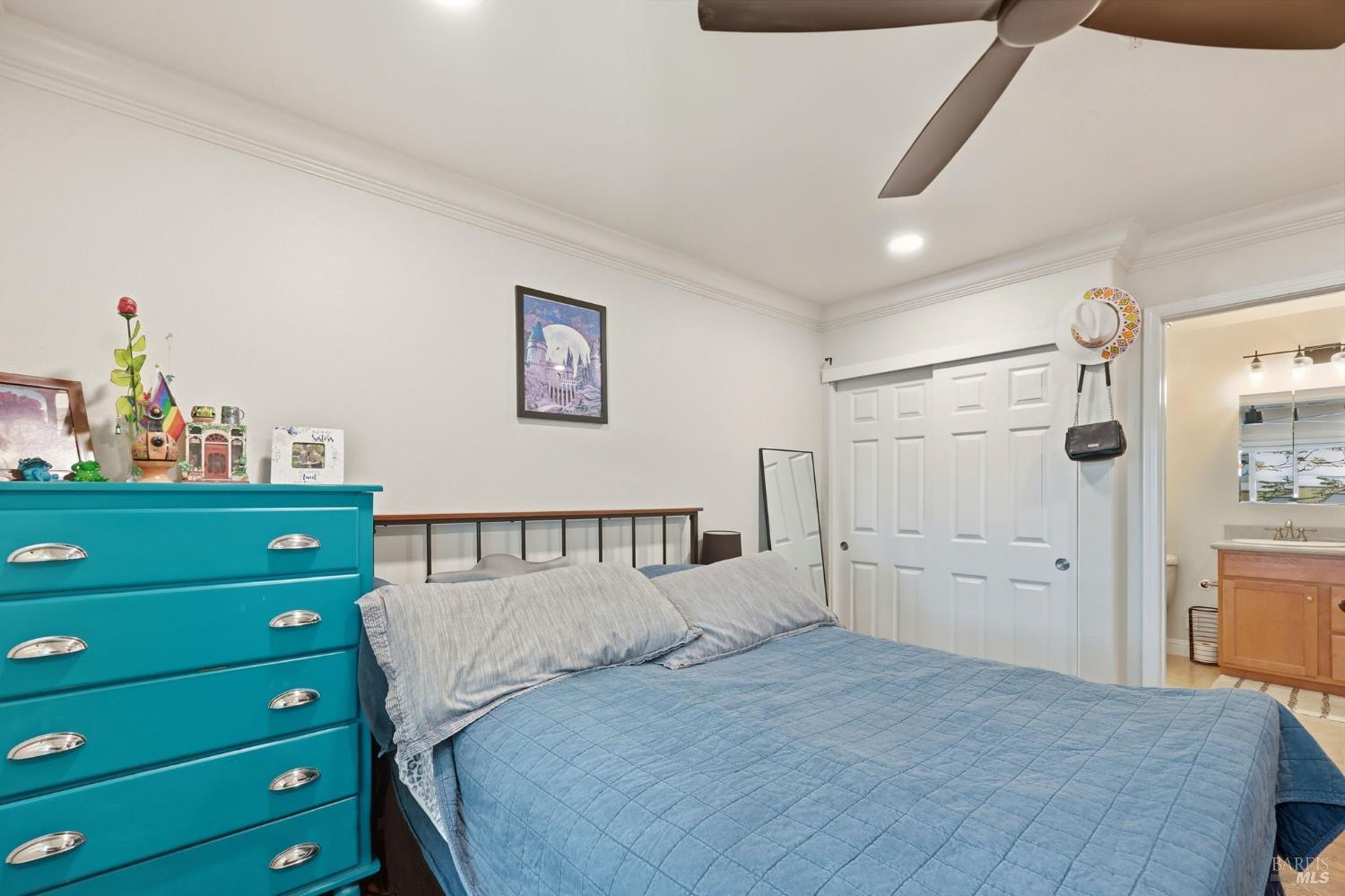 225 Burt Street Unit: #9