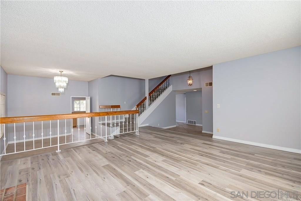 1759 E Sandalwood Ave