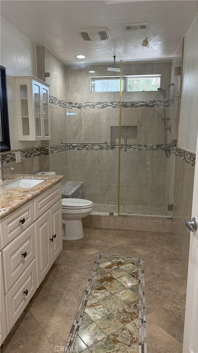 13442 Flower Street 15