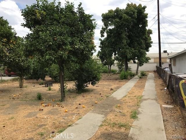 2514 Sastre Avenue