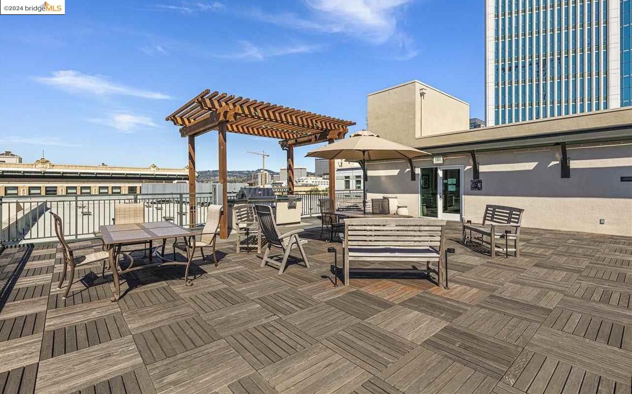 1511 Jefferson St Unit: PH11