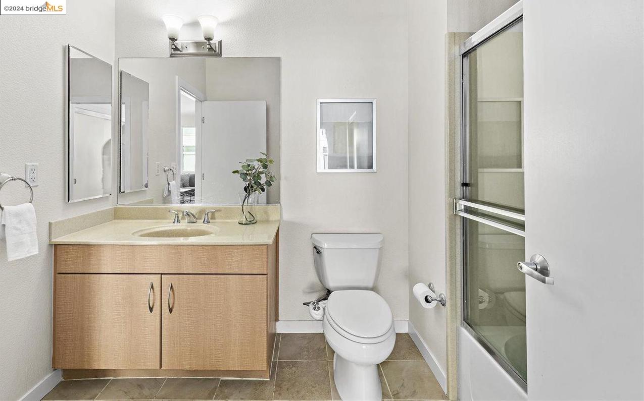 1511 Jefferson St Unit: PH11