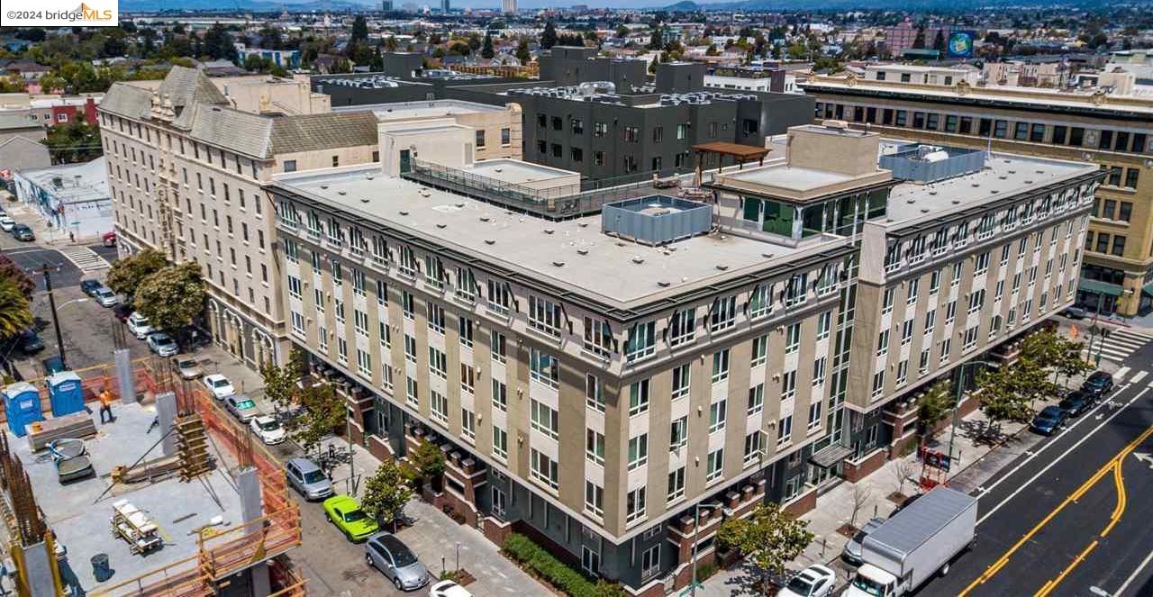 1511 Jefferson St Unit: PH11