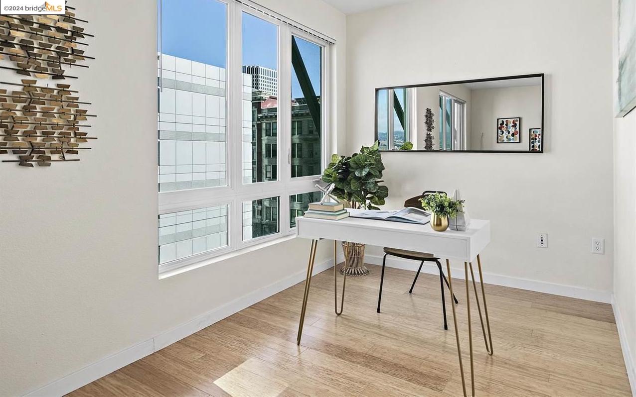 1511 Jefferson St Unit: PH11