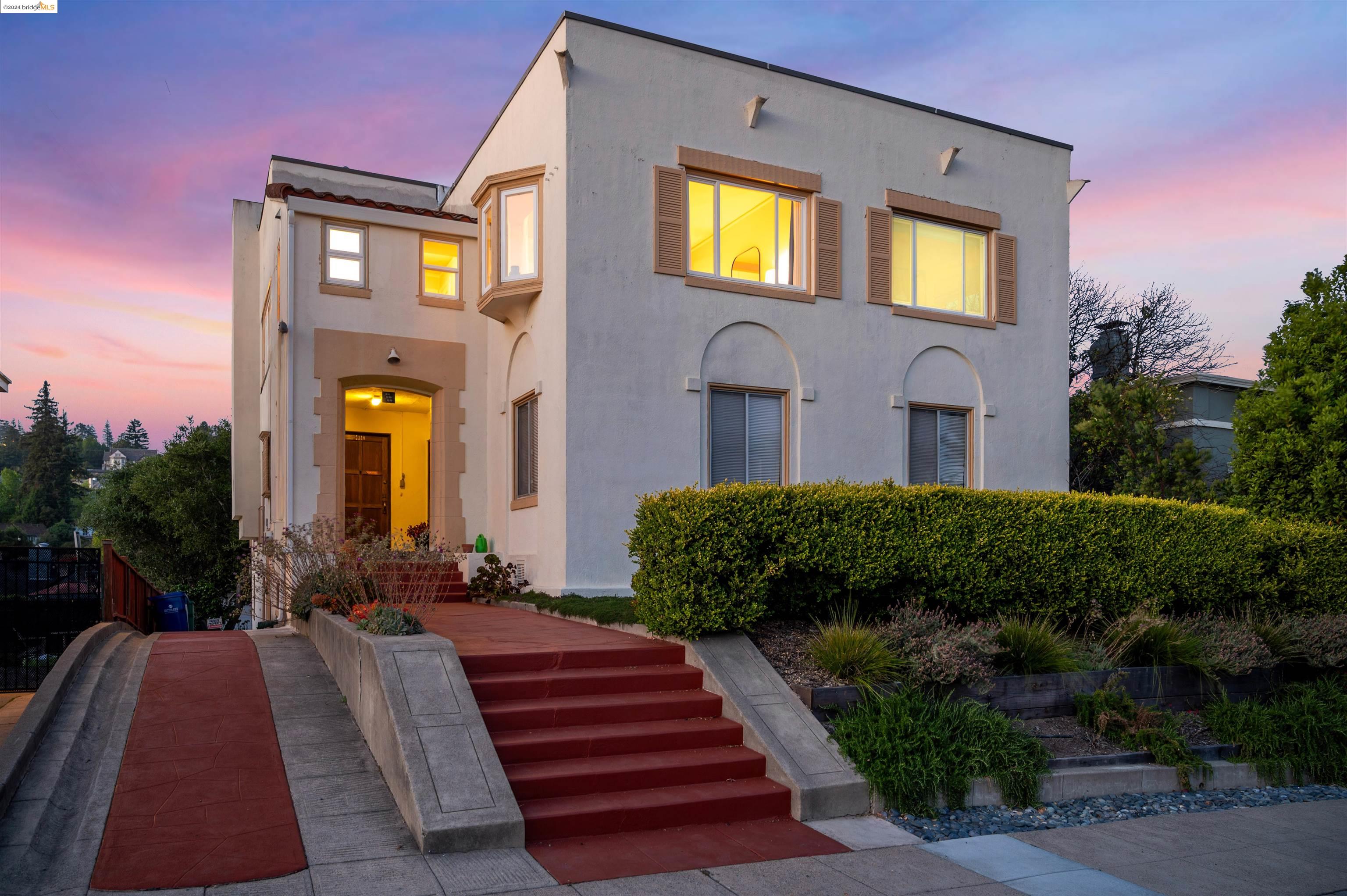 1220 Hollywood Ave