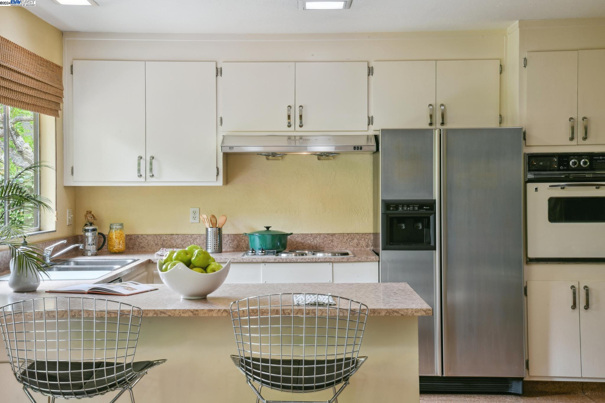 4800 SHETLAND AVENUE