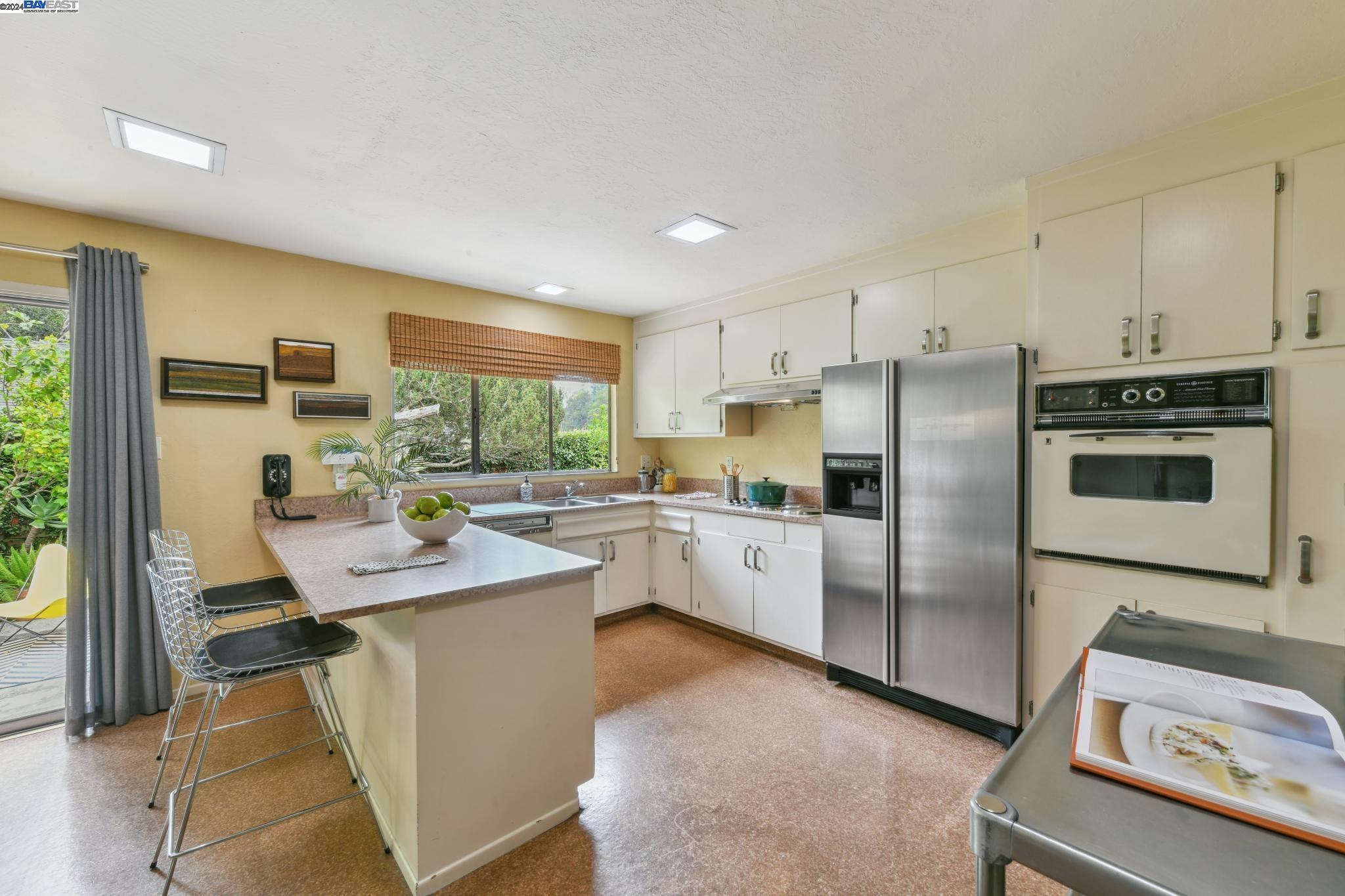 4800 SHETLAND AVENUE