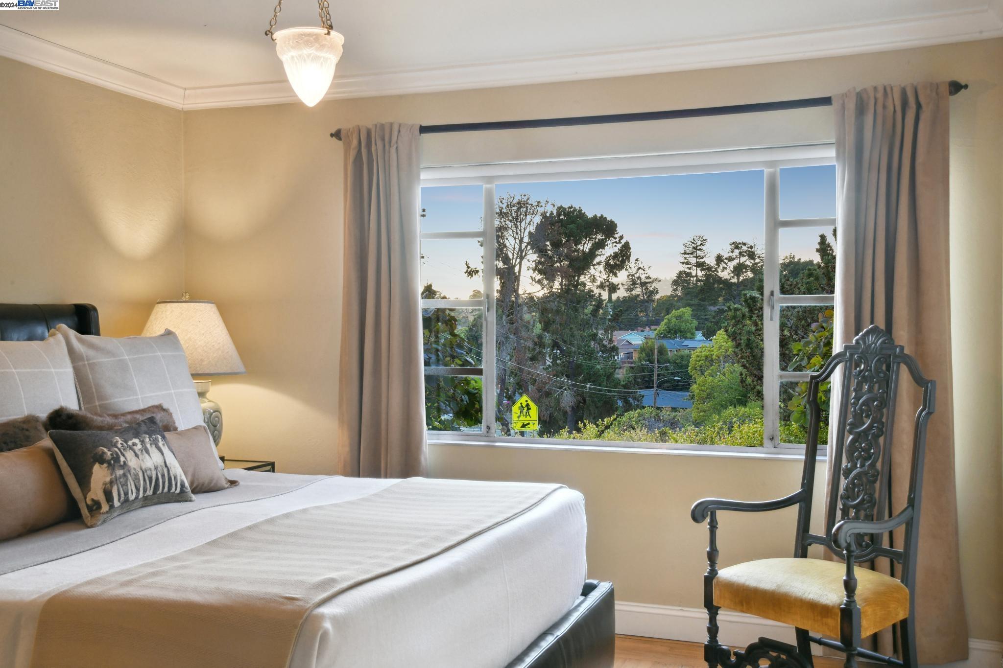 4800 SHETLAND AVENUE