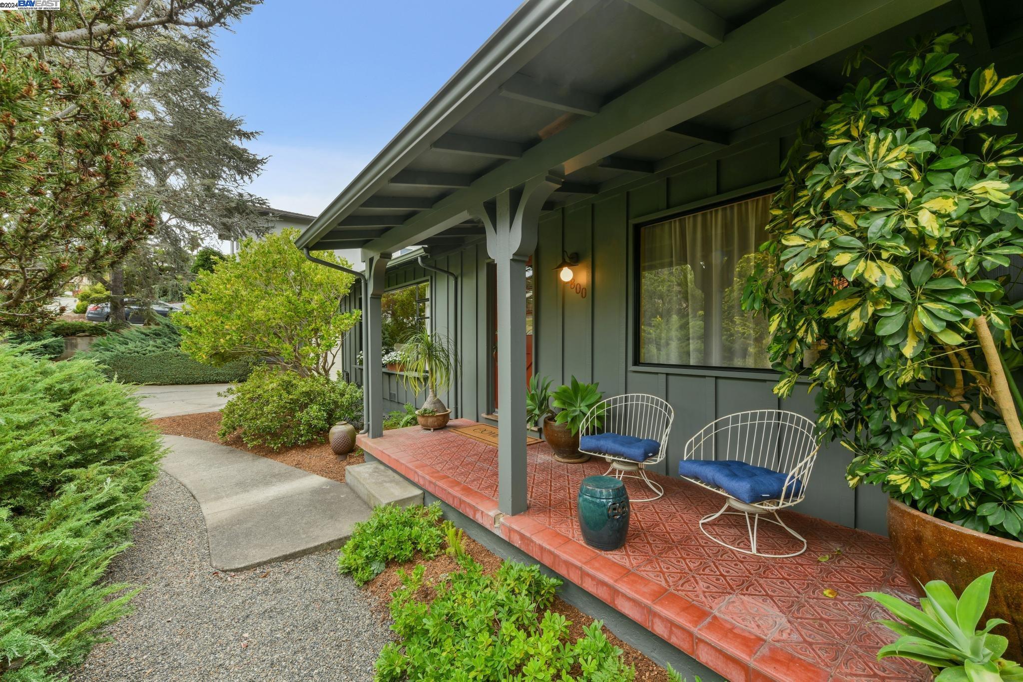 4800 SHETLAND AVENUE