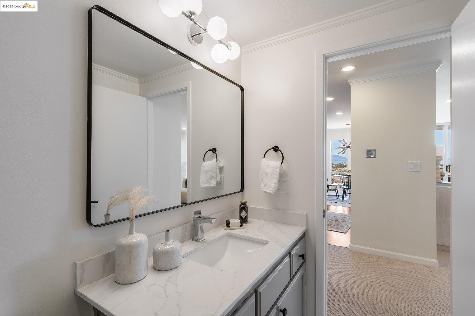 5340 Broadway Terrace # 401