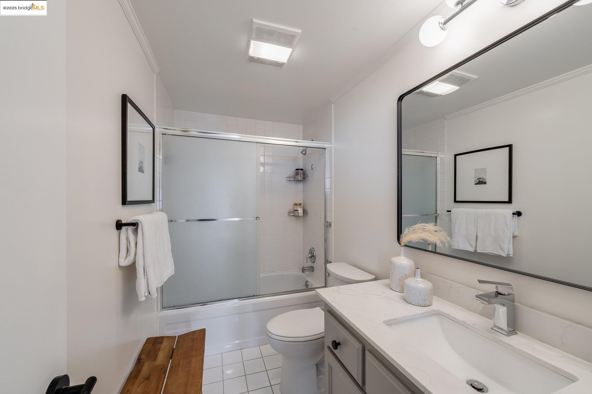 5340 Broadway Terrace # 401