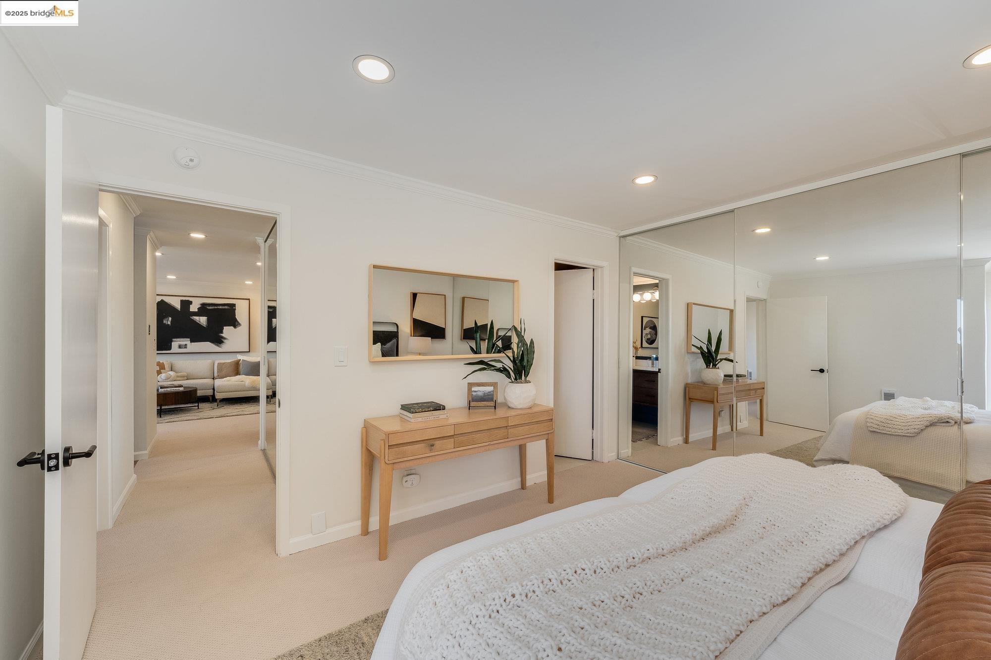 5340 Broadway Terrace # 401