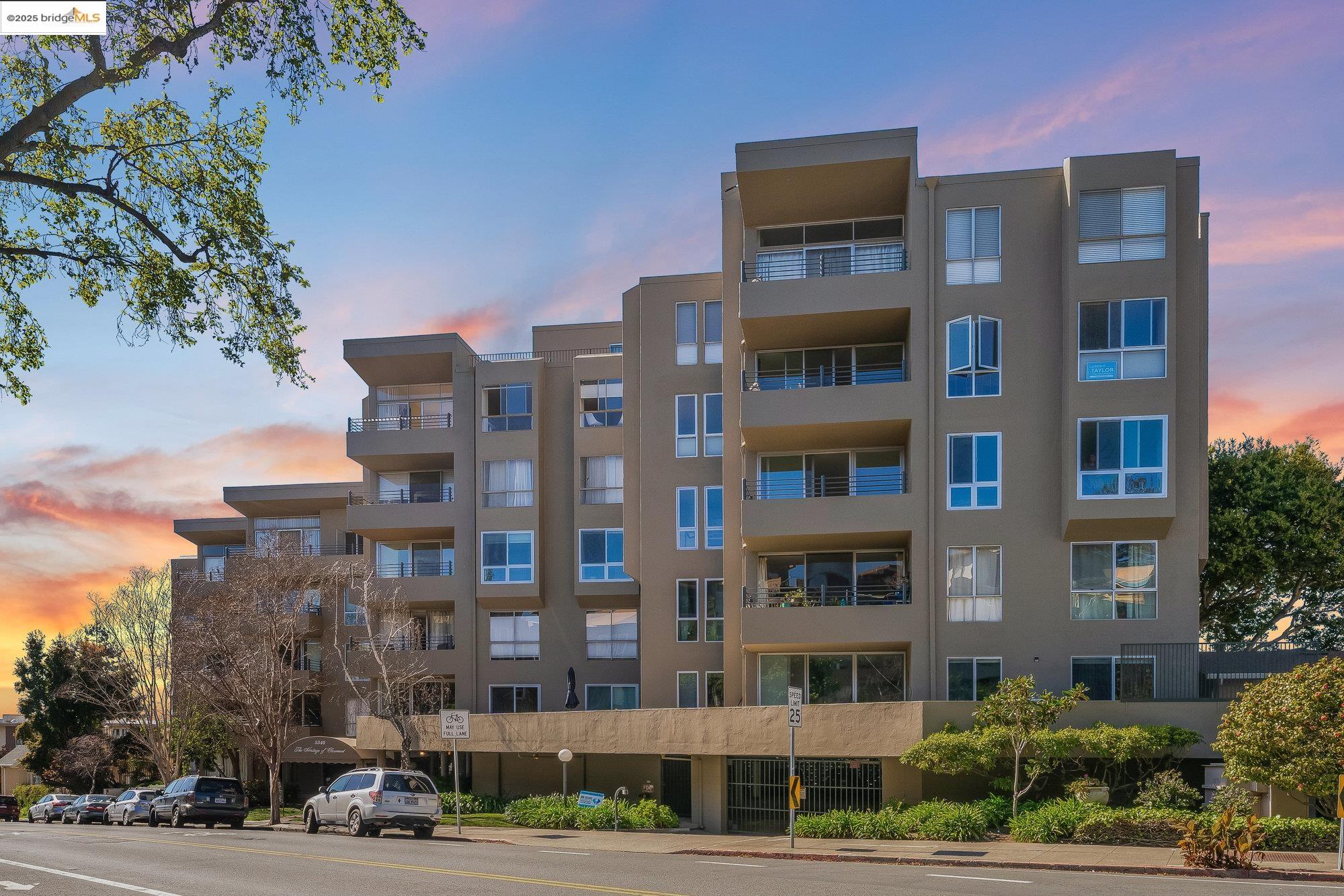 5340 Broadway Terrace # 401