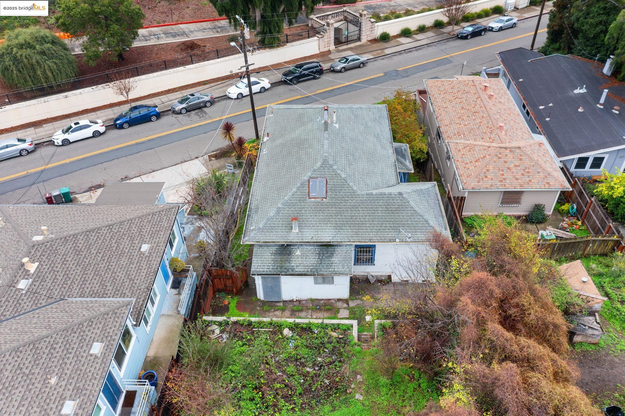2729 Vallecito Pl