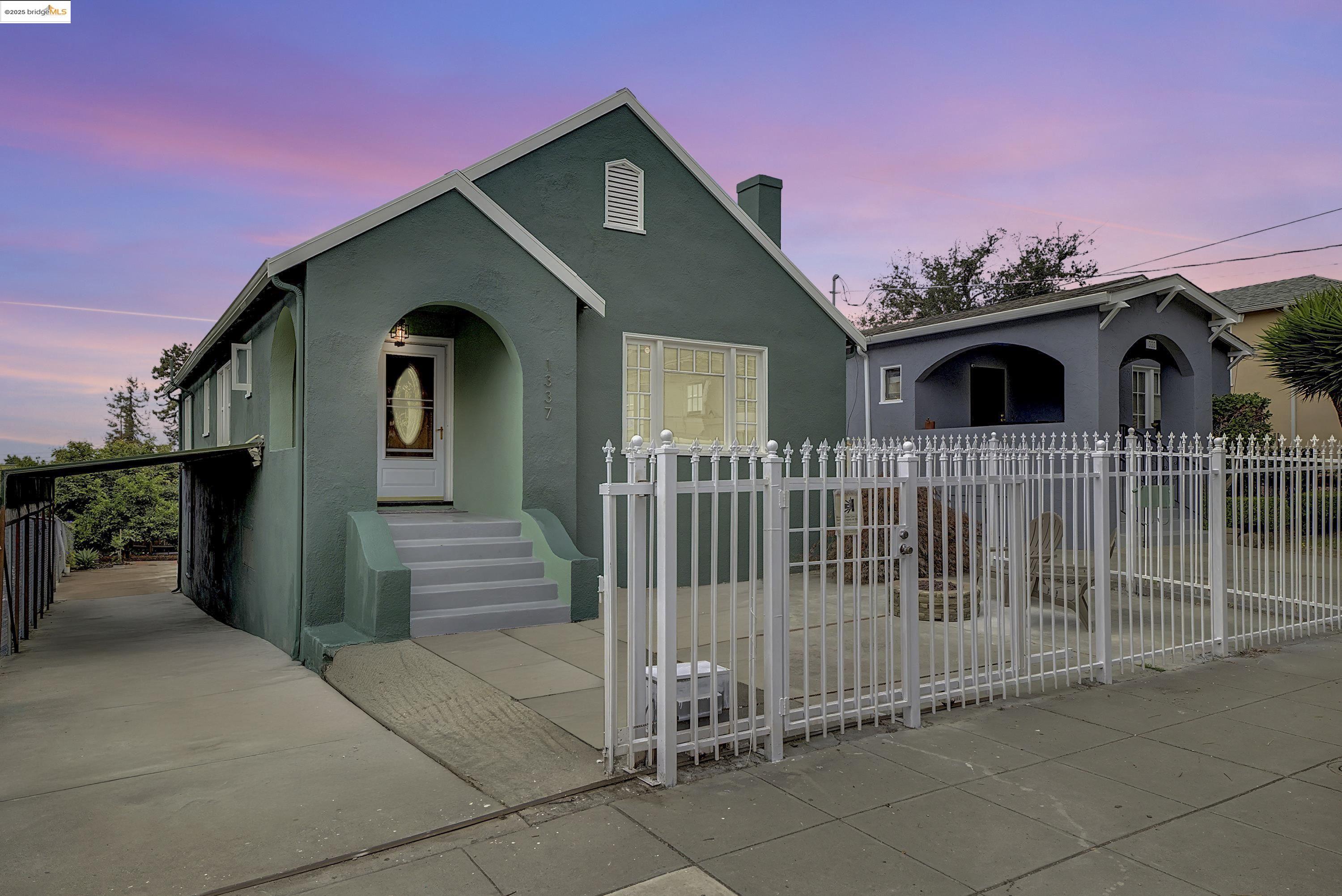 1337 E 25Th St, Oakland