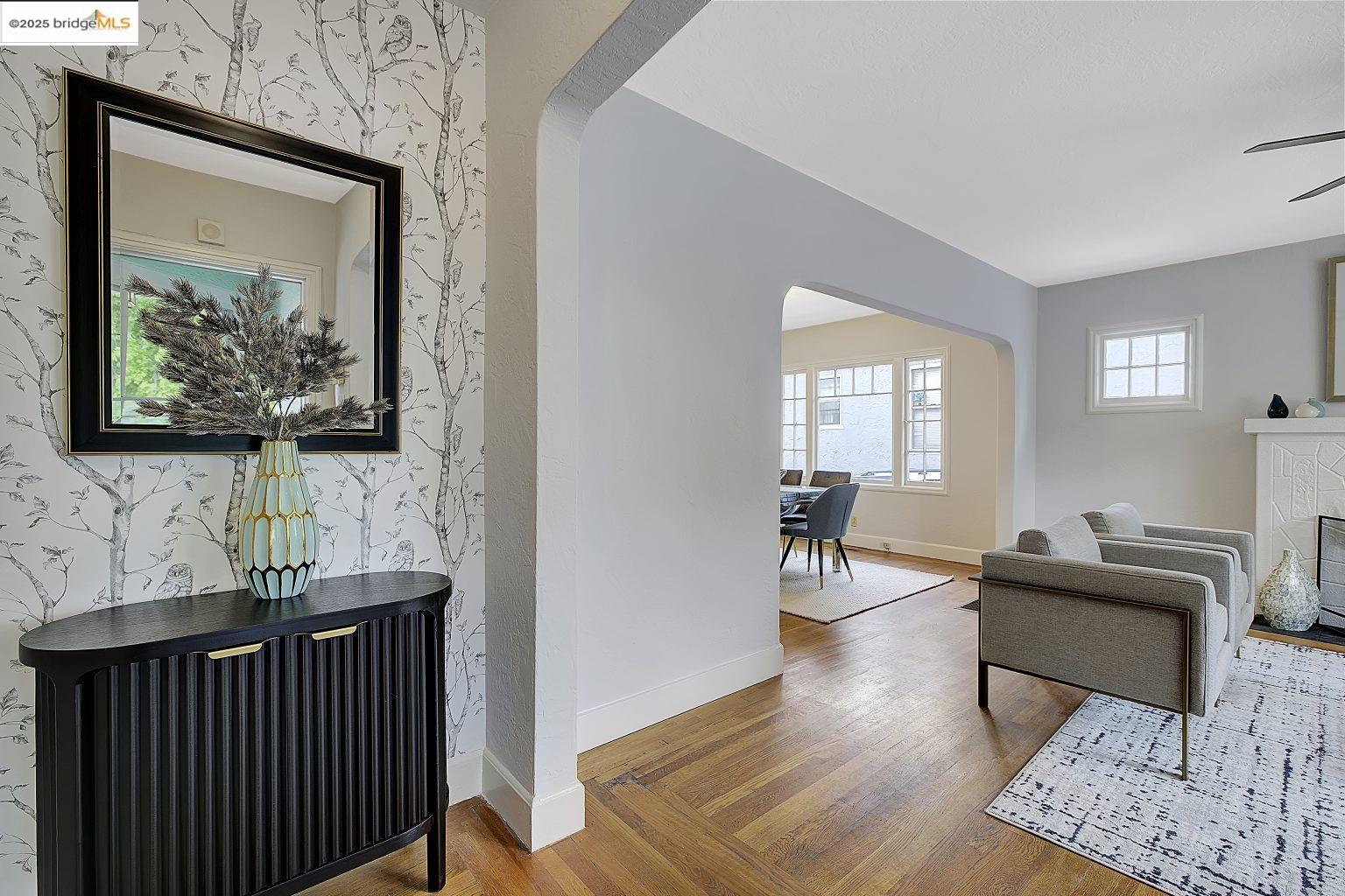 1337 E 25Th St, Oakland