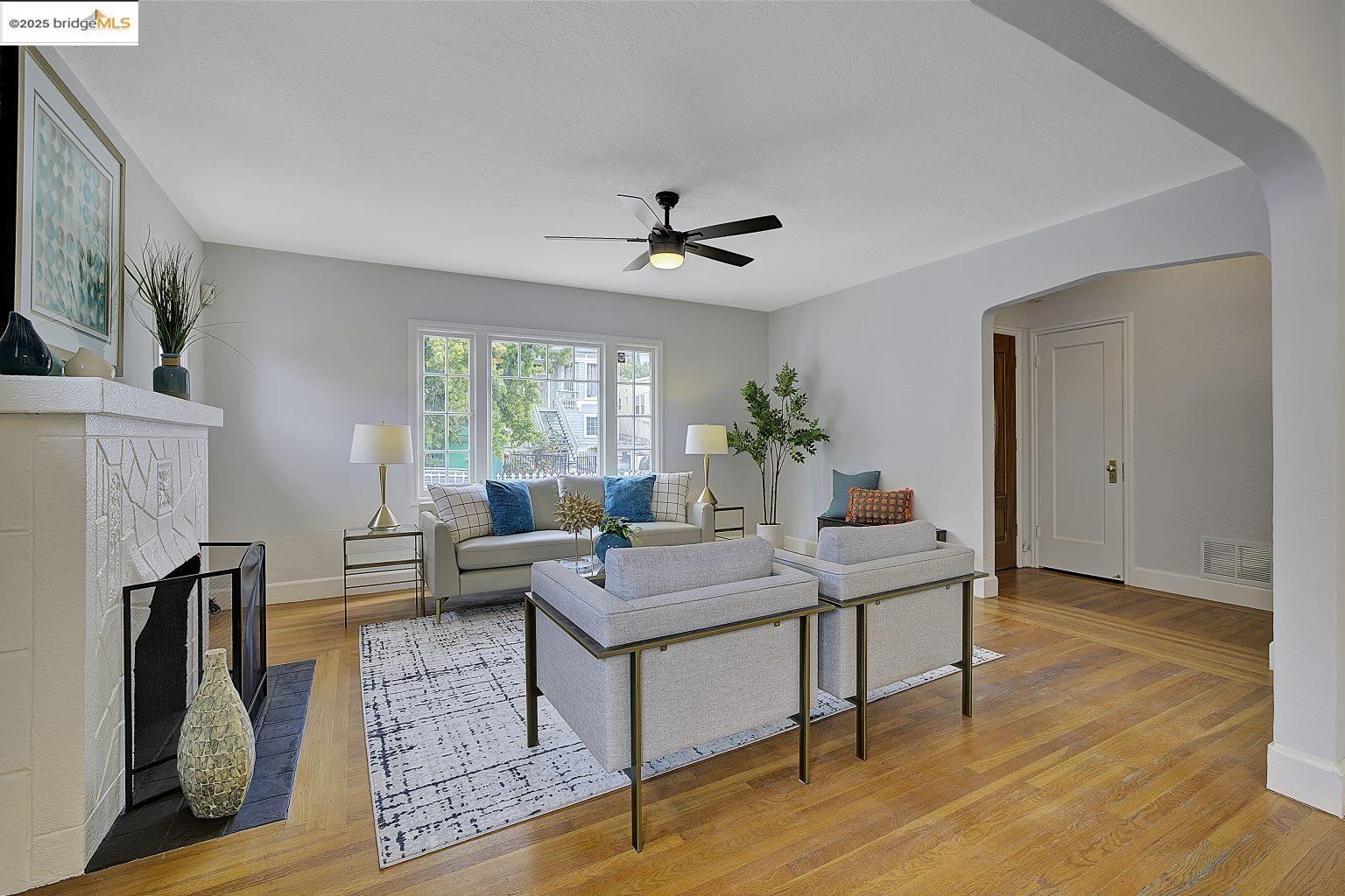 1337 E 25Th St, Oakland