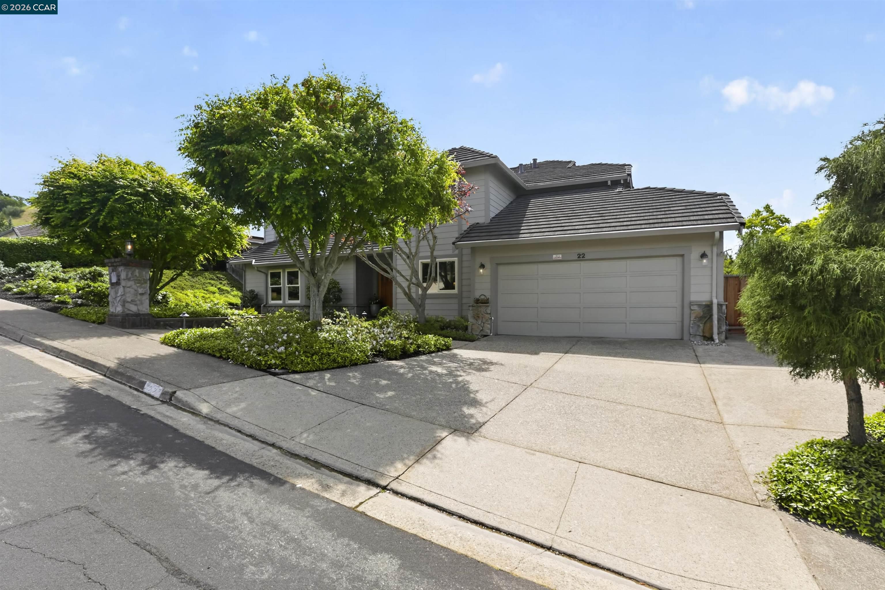 22 Williams Dr