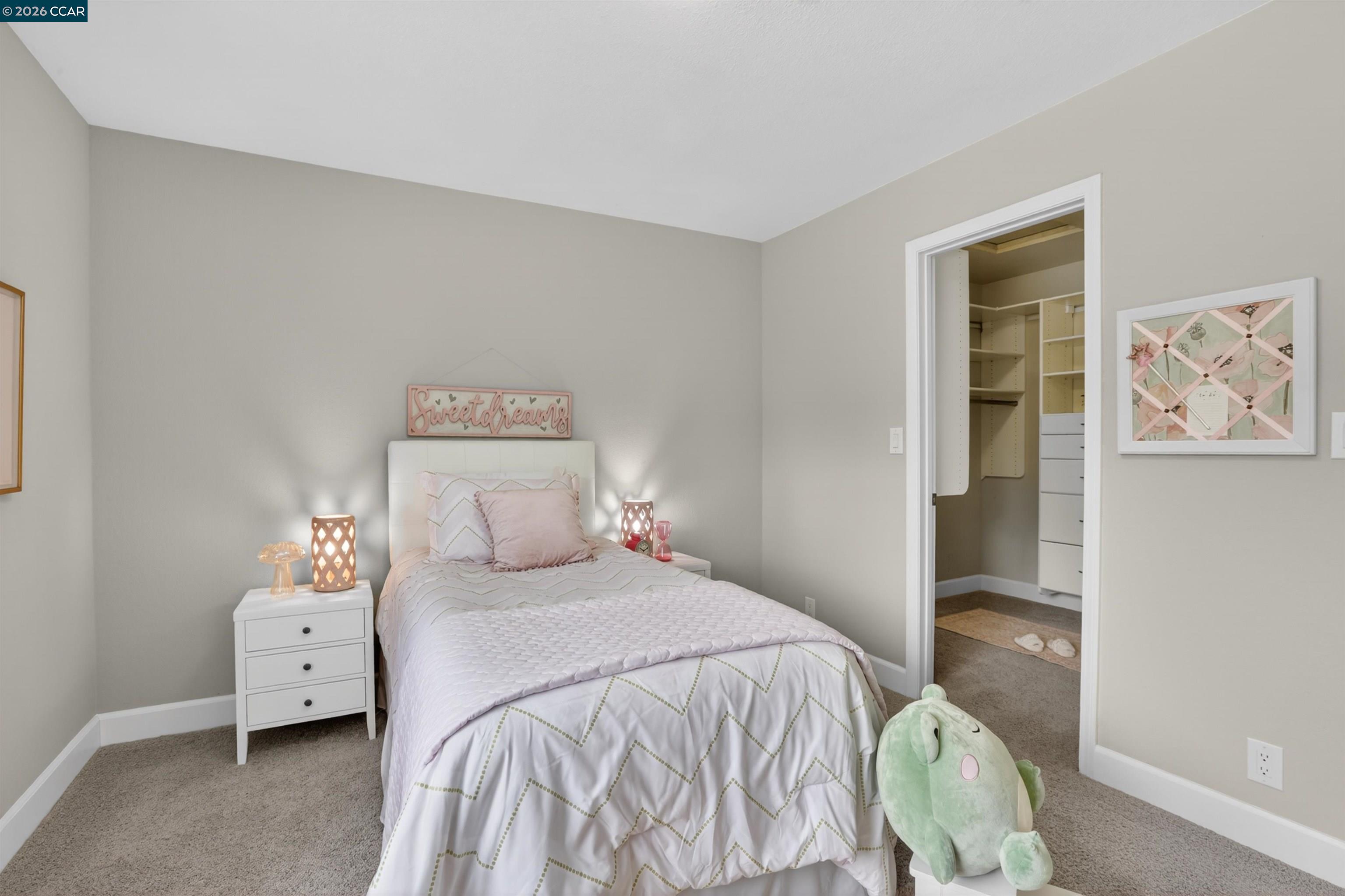 22 Williams Dr