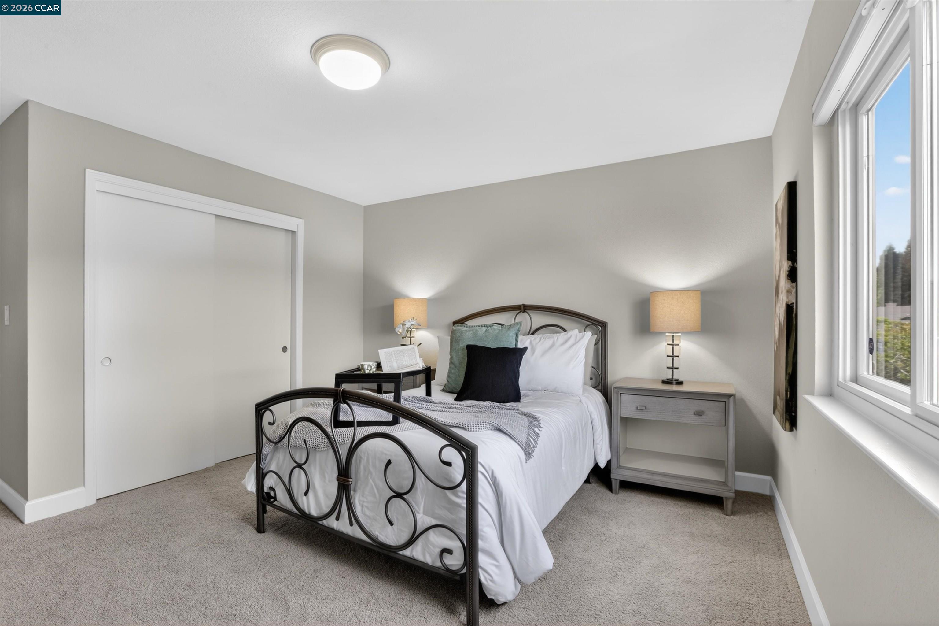 22 Williams Dr