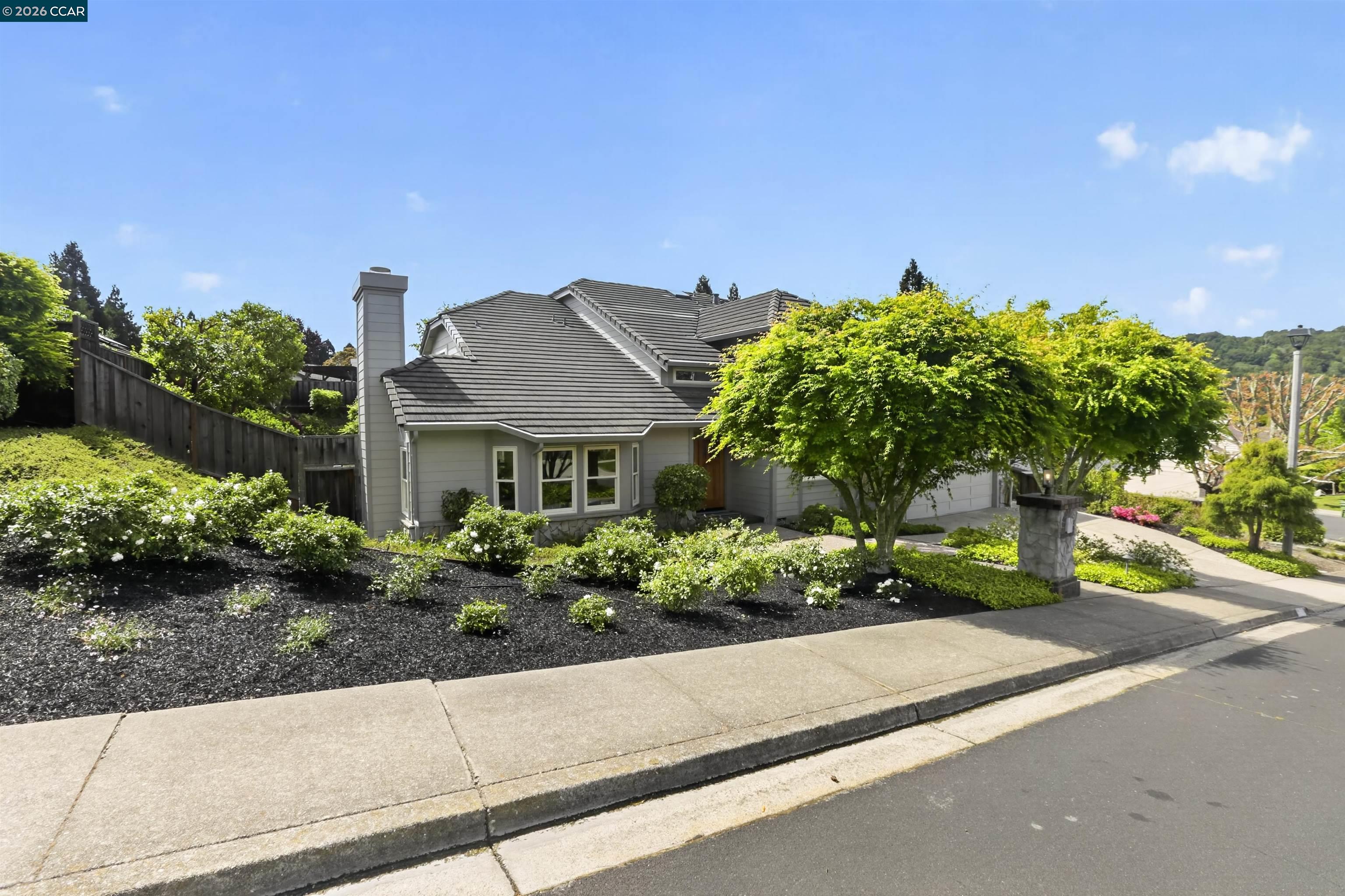 22 Williams Dr