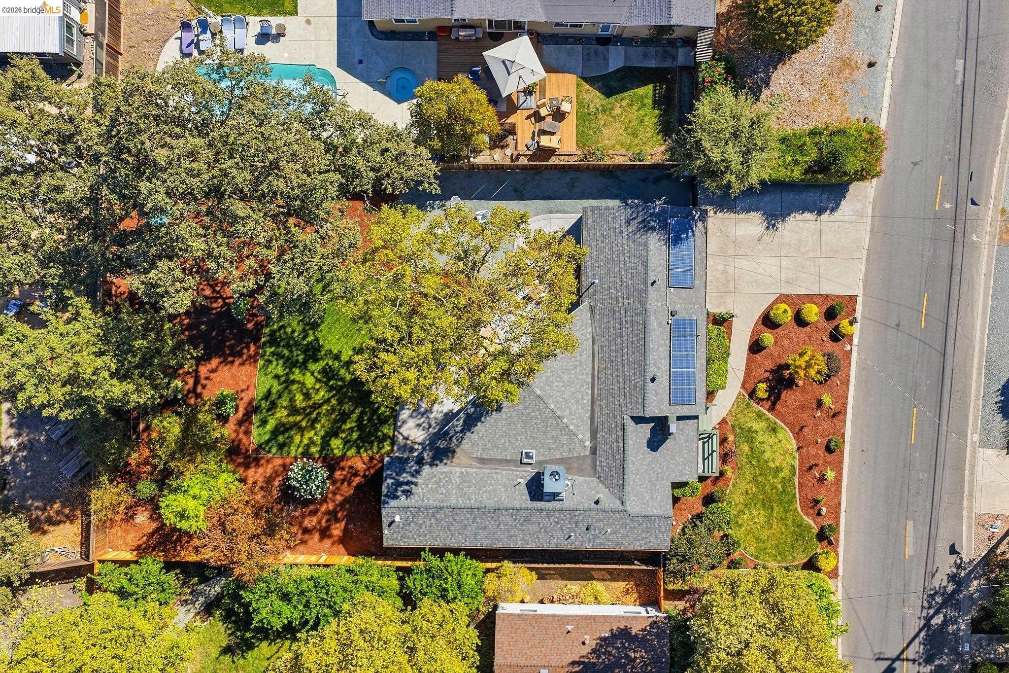 925 Juanita Dr