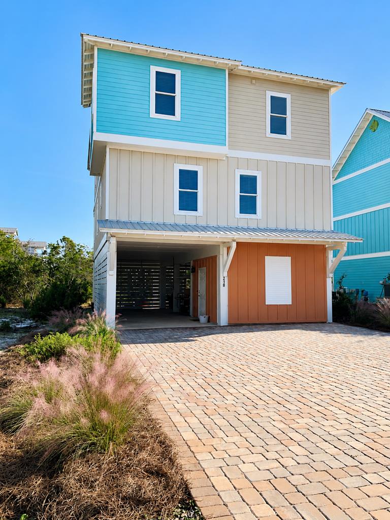 218 Seagrass Cir, 32456