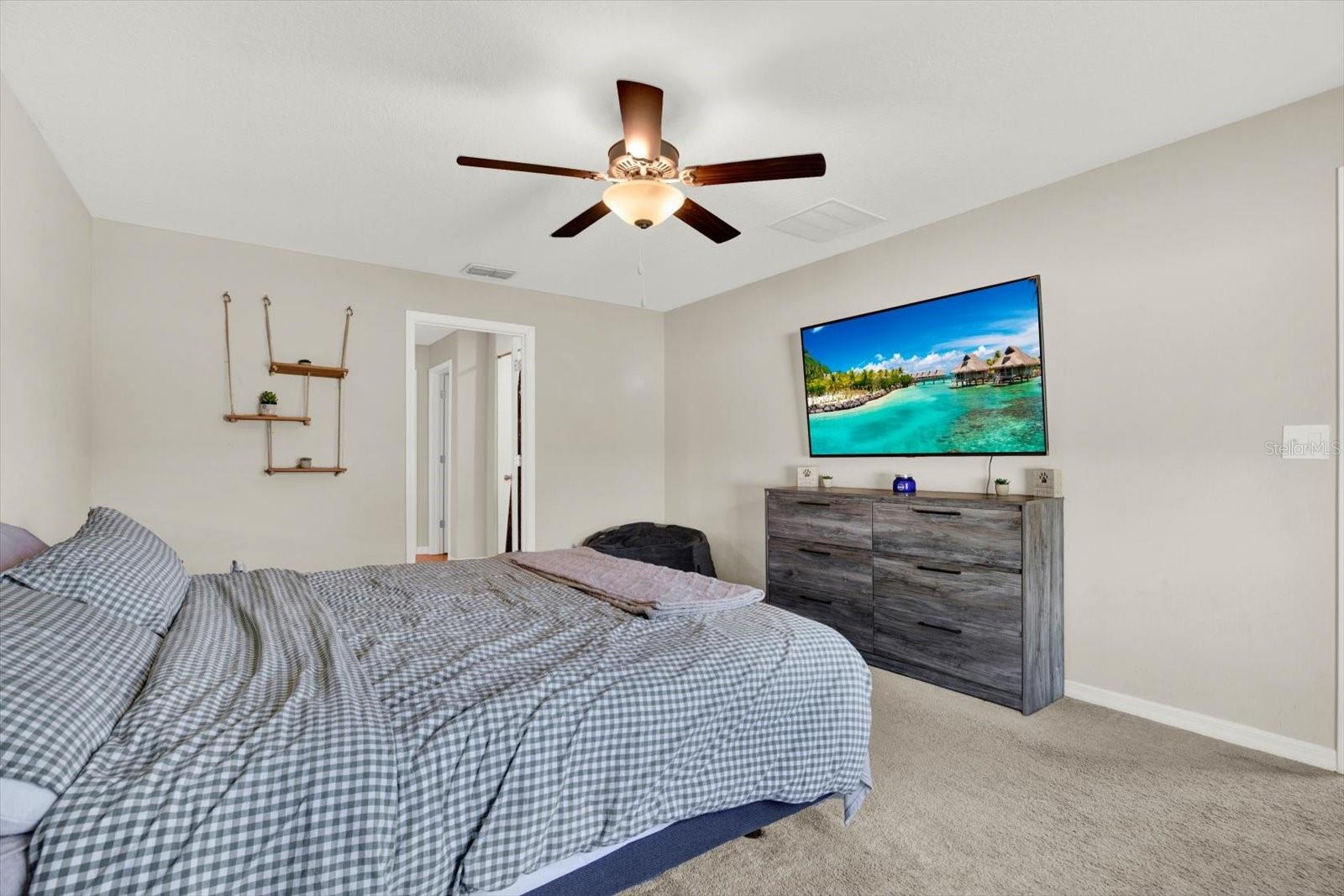 4475 ETERNAL PRINCE DR