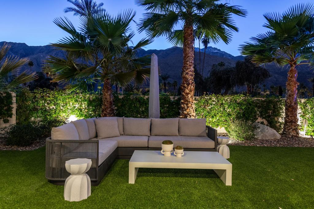 2355 S Yosemite Drive