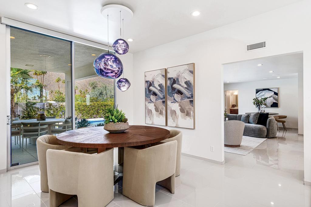 2355 S Yosemite Drive