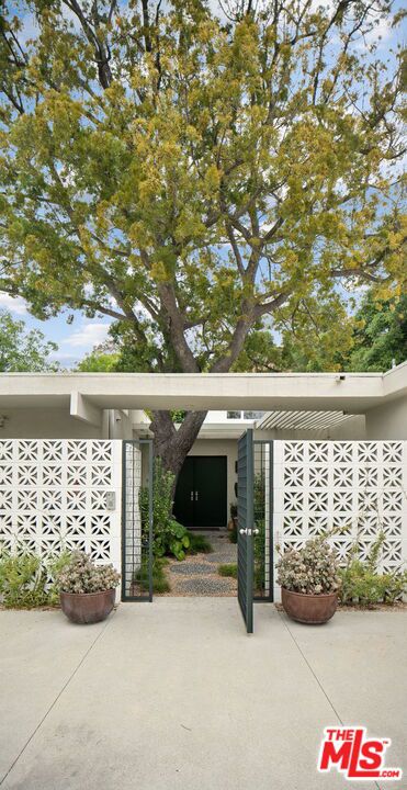 11513 Dona Cecilia Drive