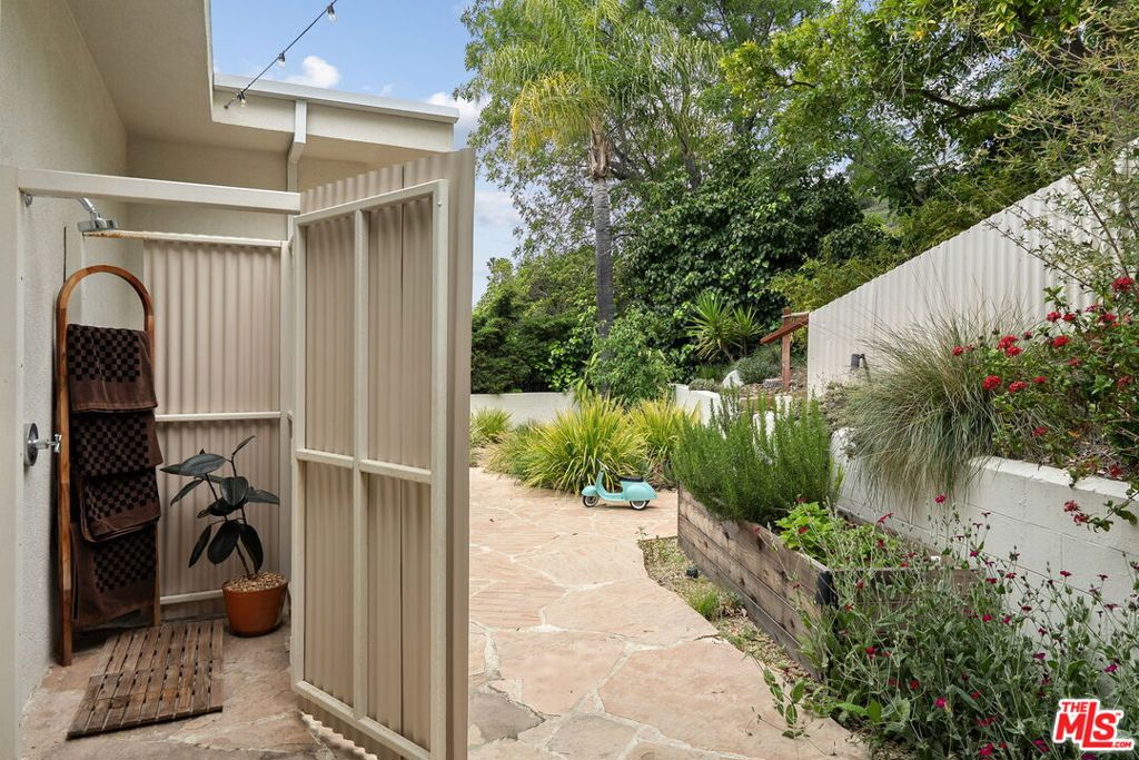 11513 Dona Cecilia Drive