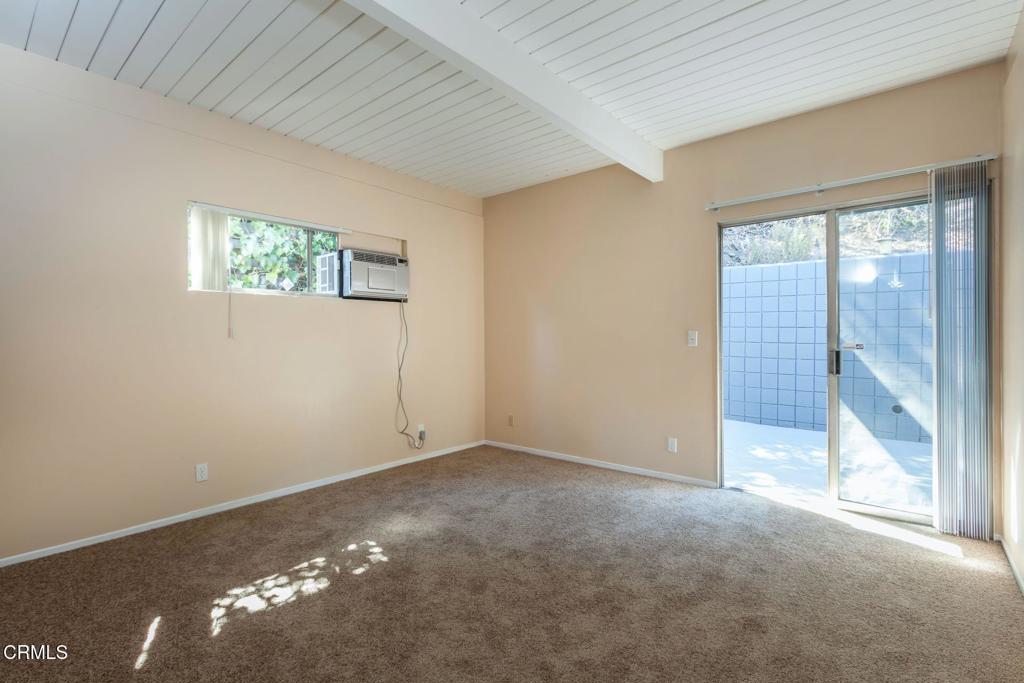 6827 Pacific View Drive