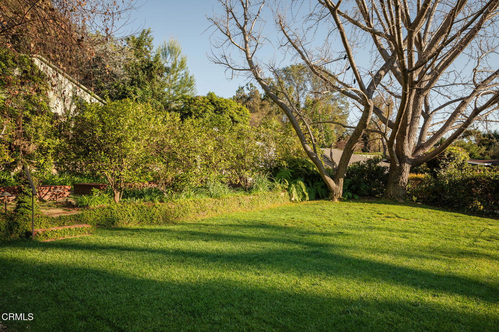 154 S Arroyo Boulevard