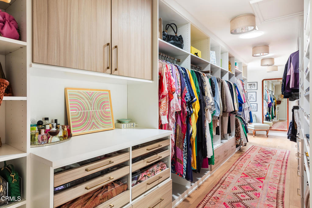 154 S Arroyo Boulevard