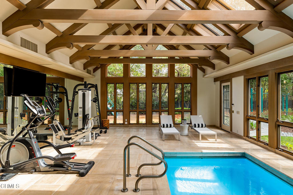 860 Flintridge Avenue