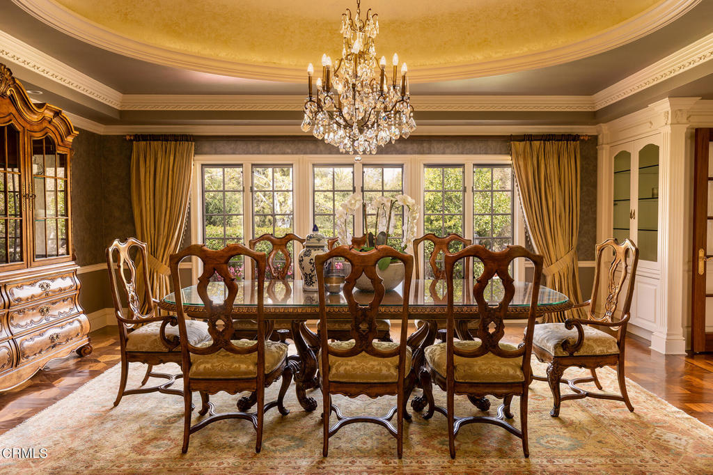 860 Flintridge Avenue