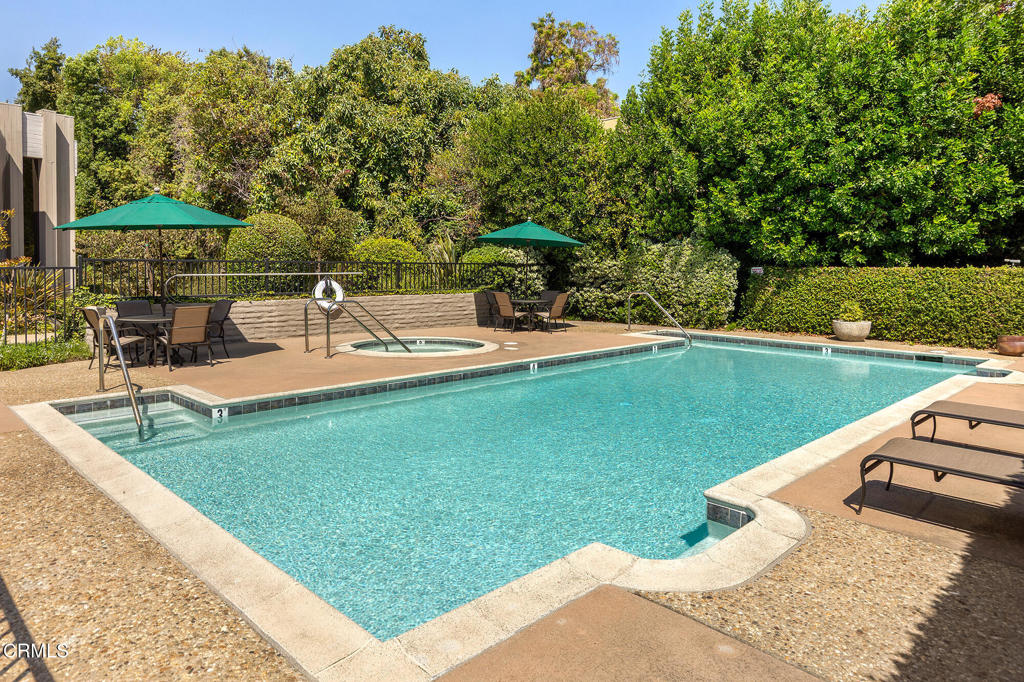 200 Arroyo Terrace