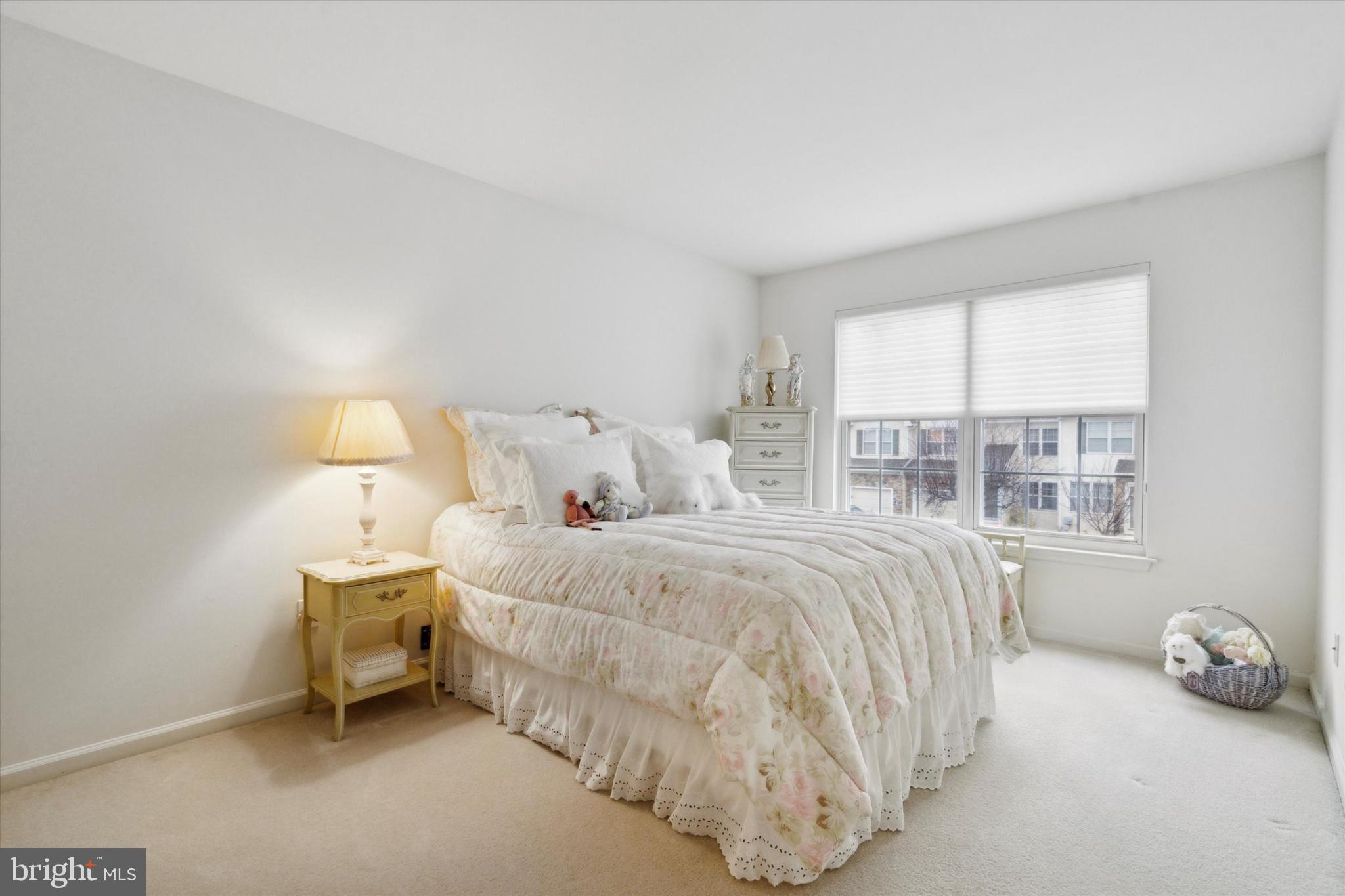 1448 Sweetbriar Dr