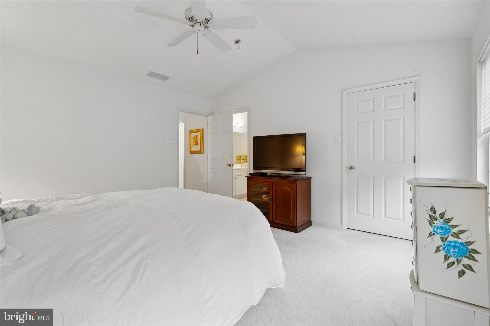 1448 Sweetbriar Dr