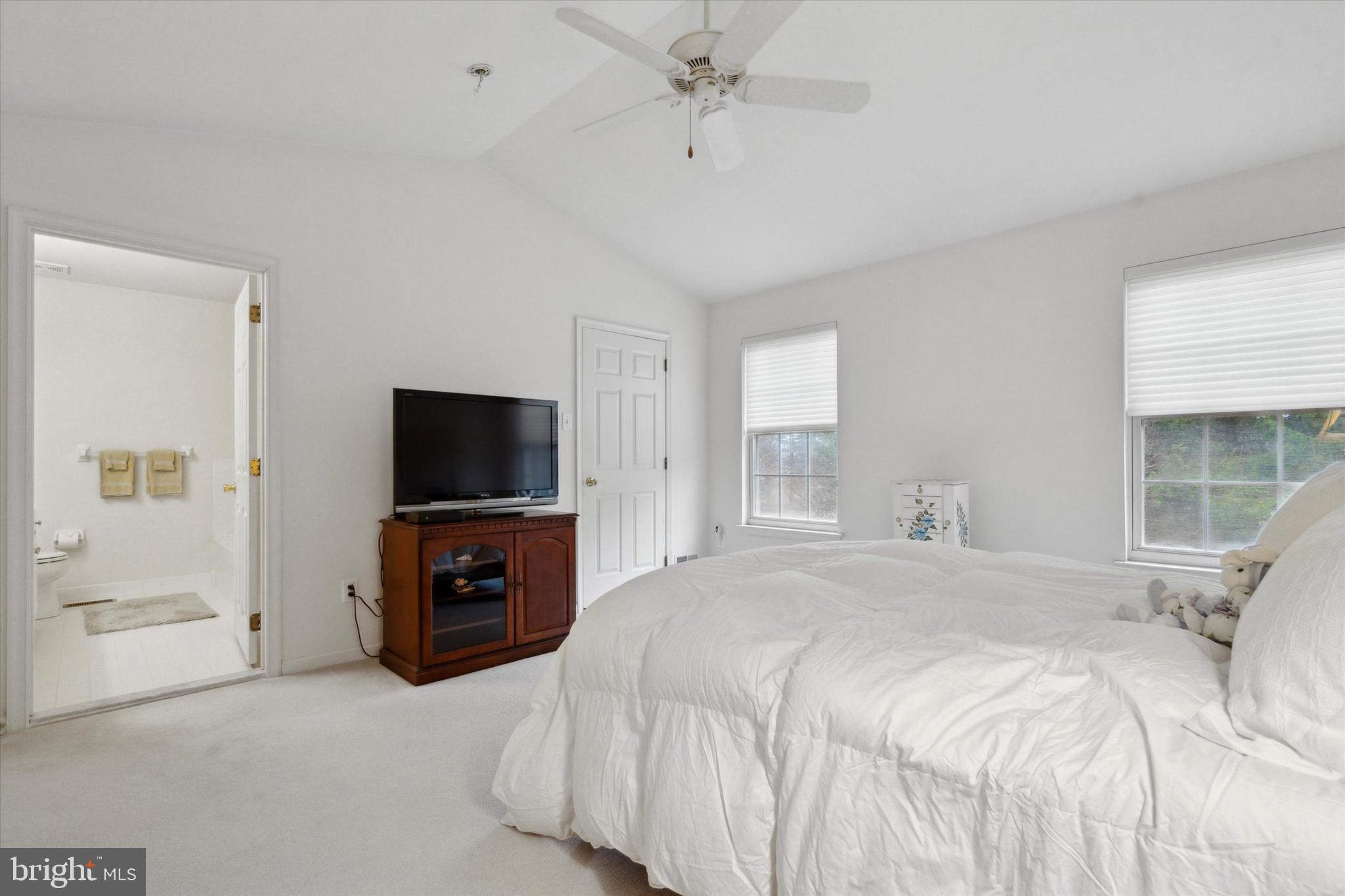 1448 Sweetbriar Dr