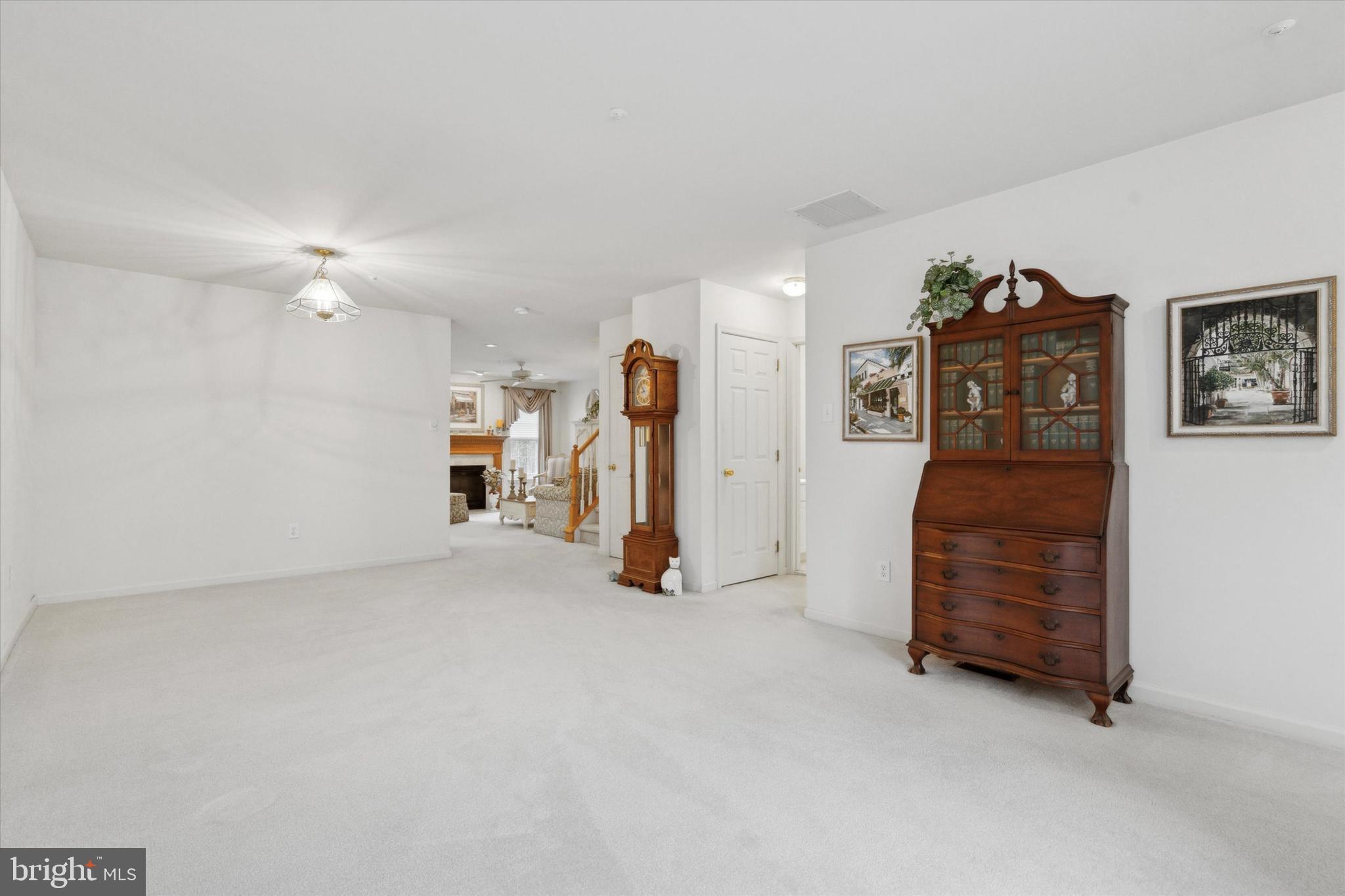 1448 Sweetbriar Dr