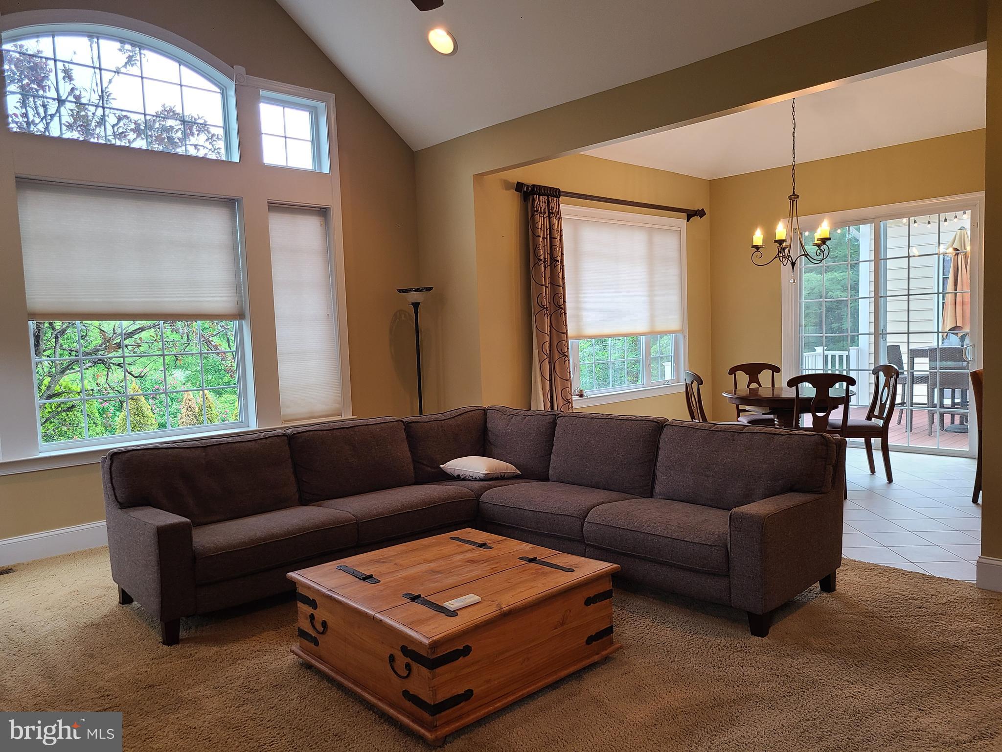 229 WINDHAM DR