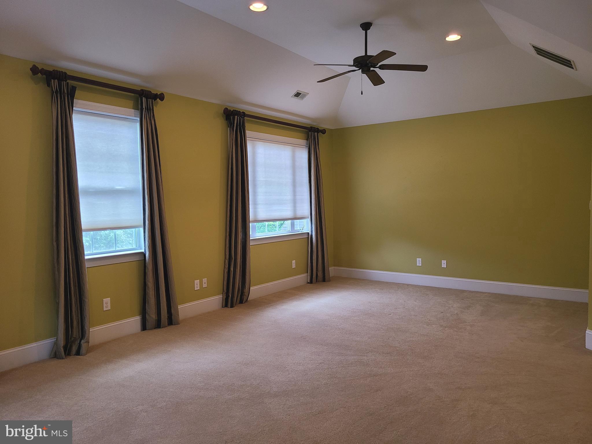 229 WINDHAM DR