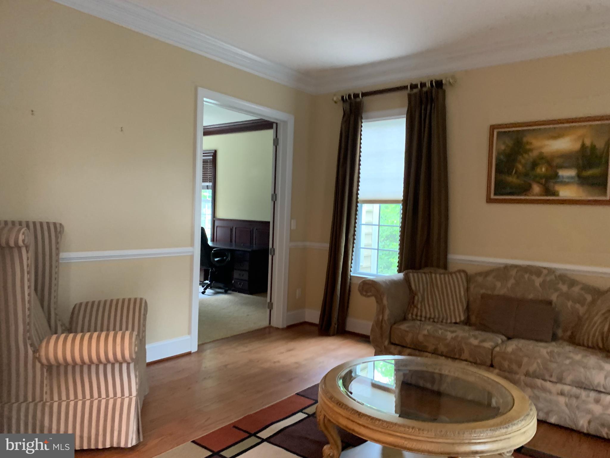 229 WINDHAM DR