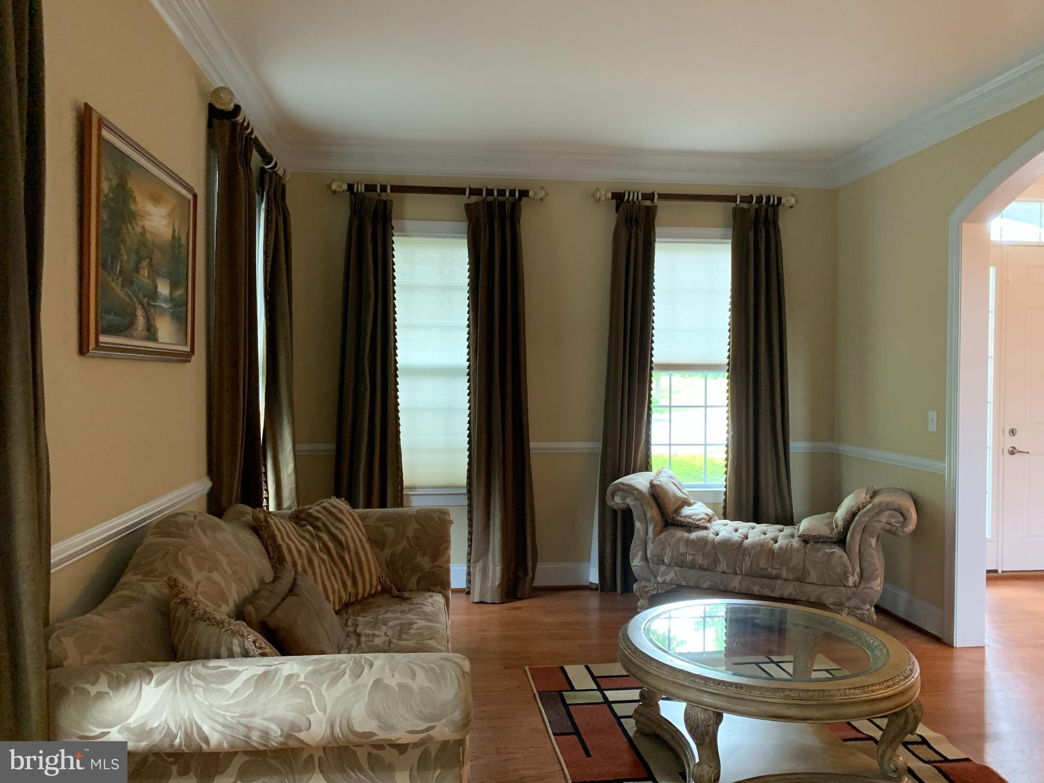 229 WINDHAM DR